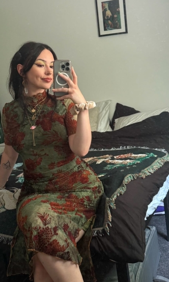 Mira🥰